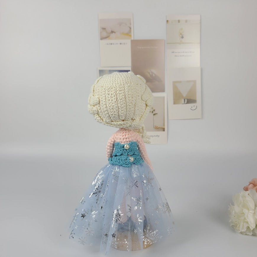 Queen Elsa doll, Crochet princess doll,  beautiful girl princess plushies, frozen plushie, gift for girl