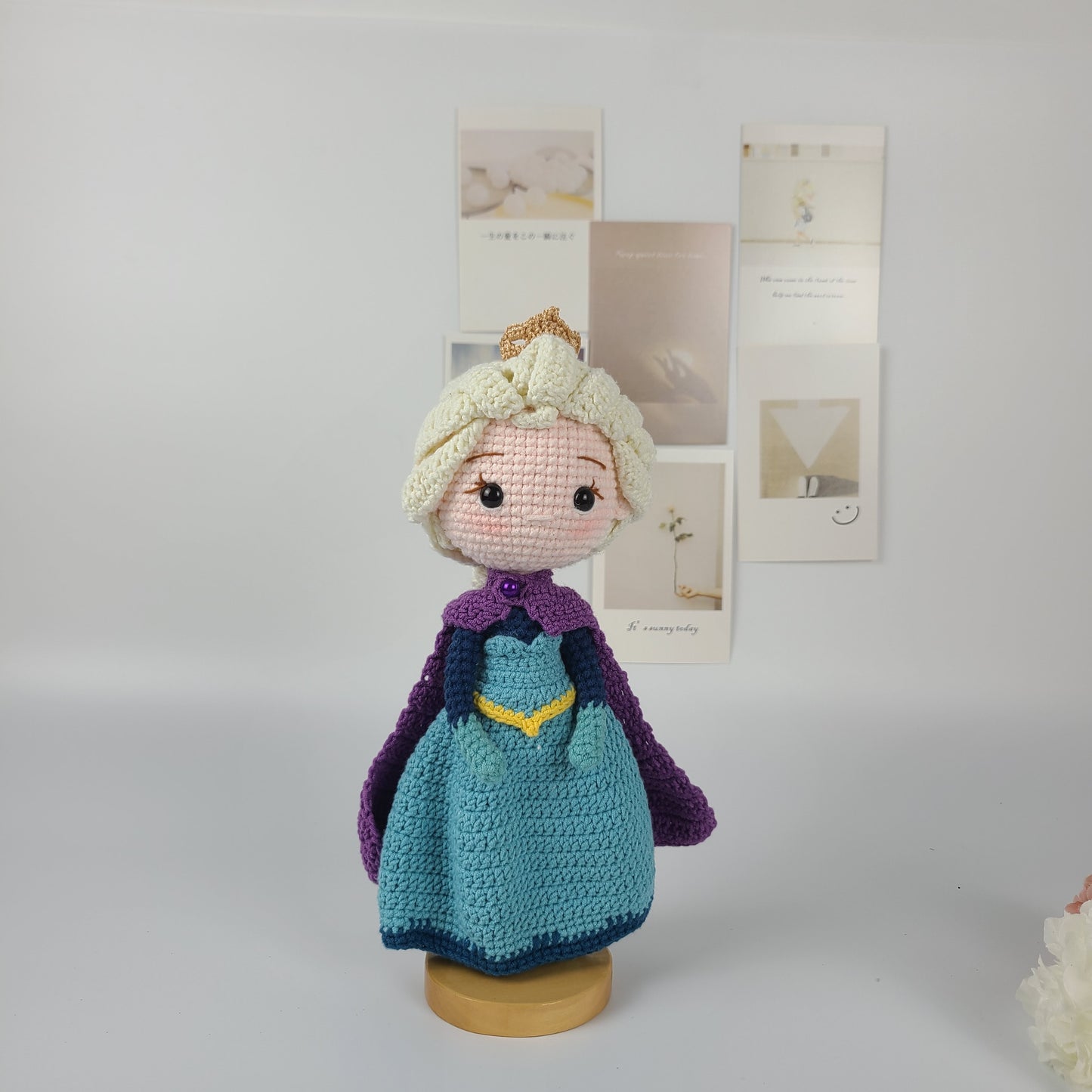 Queen Elsa doll, Crochet princess doll,  beautiful girl princess plushies, frozen plushie, gift for girl