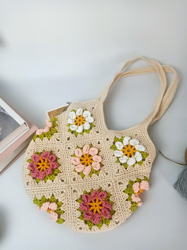 Tote bag, Crochet Granny square bag, handmade shoulder bag, pink flower summer bag, Gift for woman, Beach summer bag